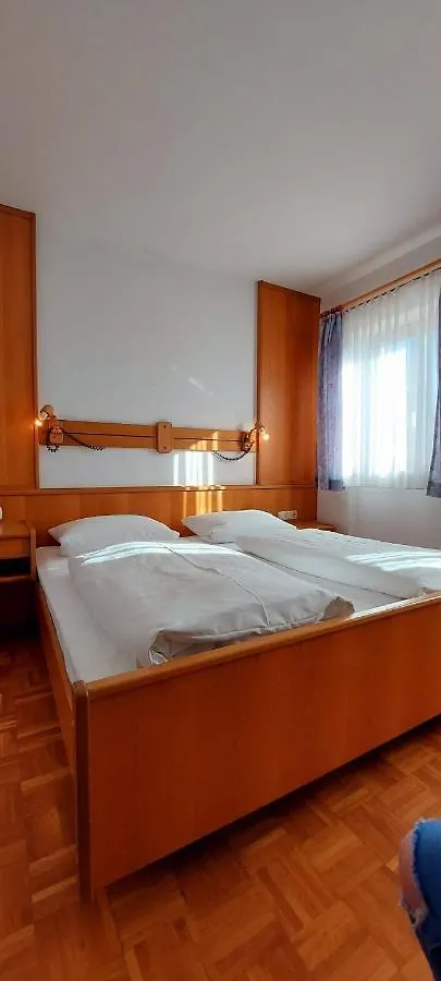 Hotel-Restaurant Kreuzhuber Neuburg am Inn