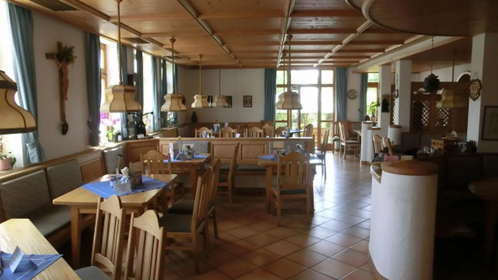 ** Hotel Hotel-Restaurant Kreuzhuber Neuburg am Inn Germany